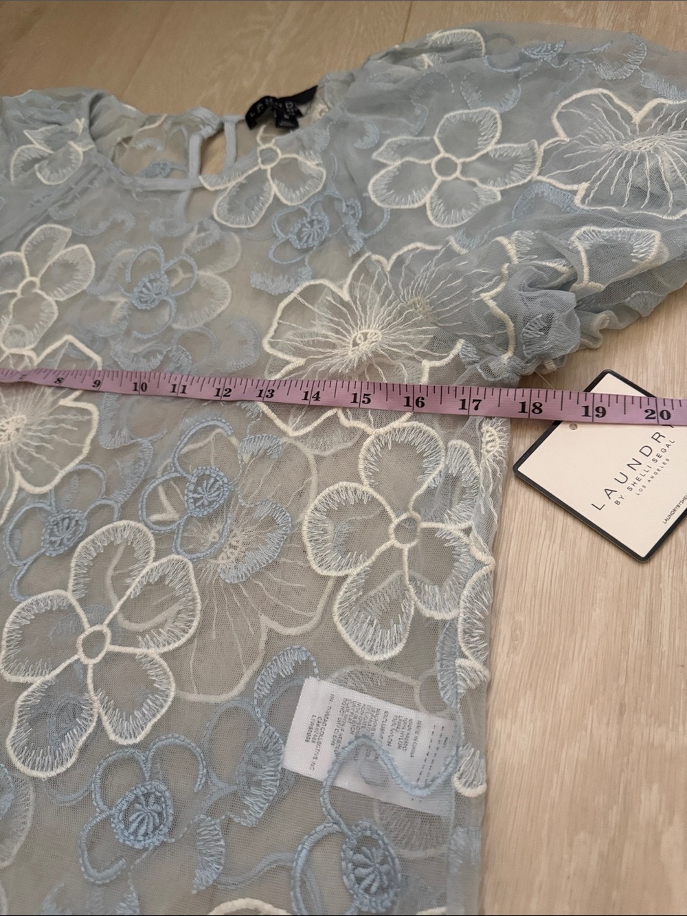 Laundry By Shelli Segal Light Blue Floral Lace Puff-Sleeve Blouse - Picture 6 of 10